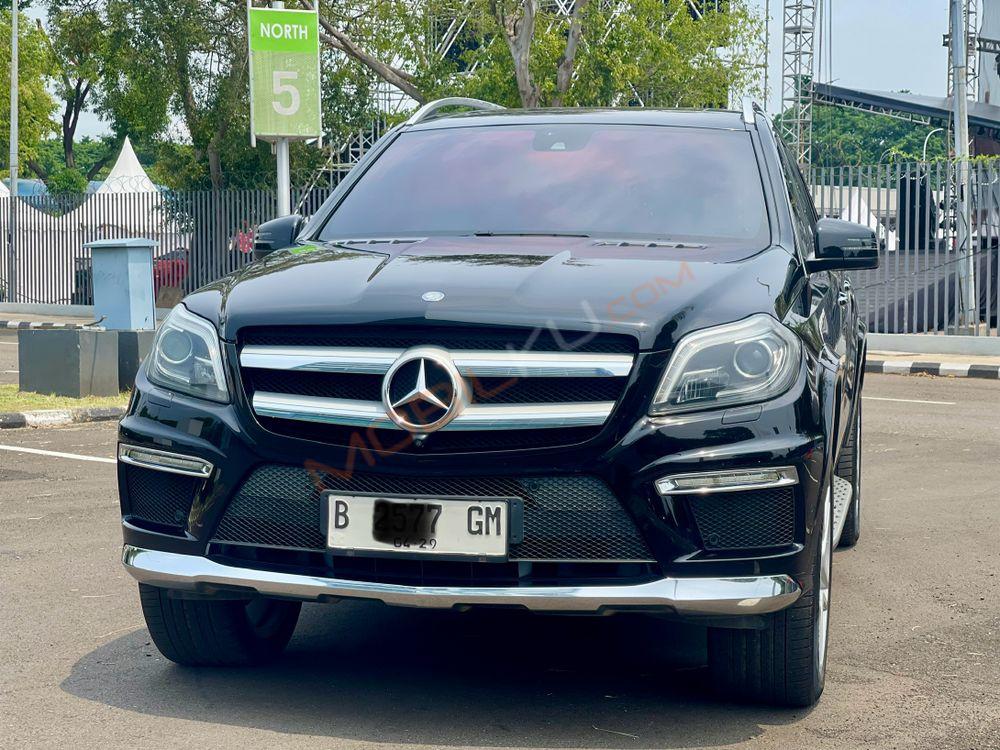 Mobil Mercedes-Benz GL 2014