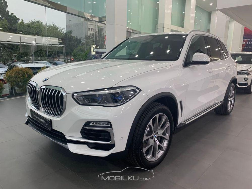 https://mobilku.s3.ap-southeast-3.amazonaws.com/ads/1000/dc9be0b7-ef09-49a7-94e6-d3af72190186.jpeg