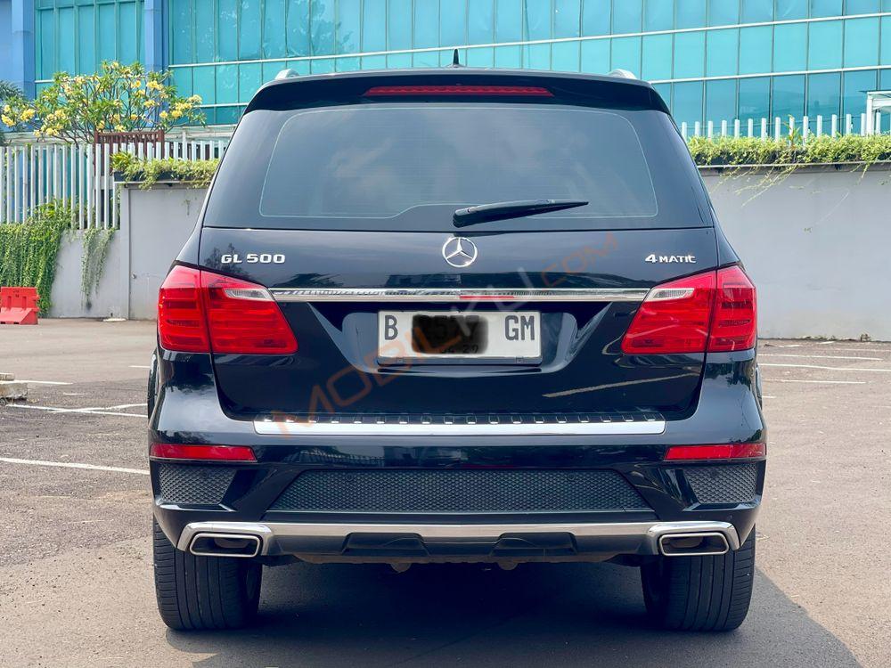 Mobil Mercedes-Benz GL 2014