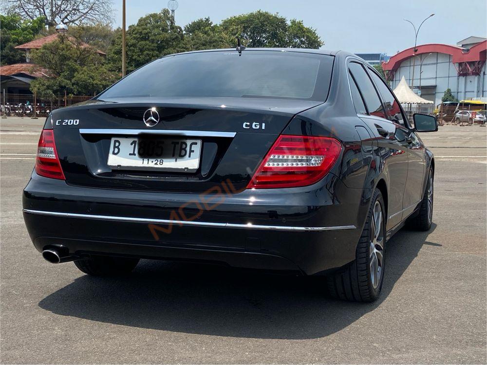 Mobil Mercedes-Benz C-Class 2013