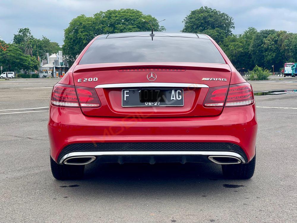 Mobil Mercedes-Benz E-Class 2014
