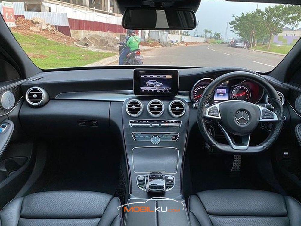 https://mobilku.s3.ap-southeast-3.amazonaws.com/ads/1000/e103adc6-b64e-434c-a4ba-aa2fef4922cd.jpeg