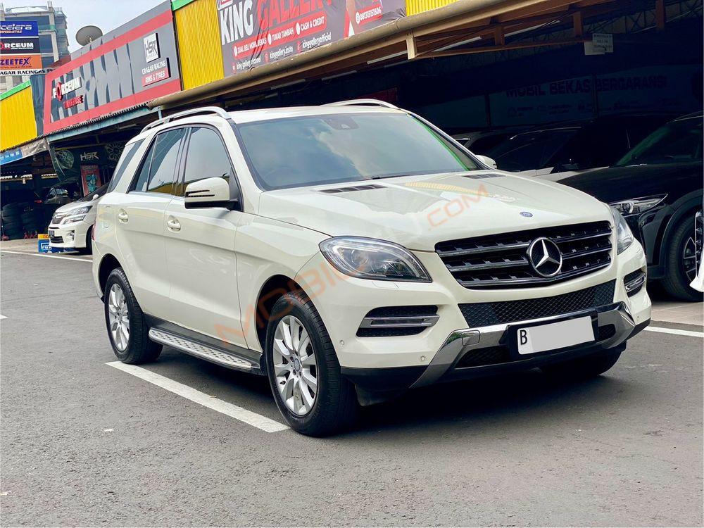 Mobil Mercedes-Benz ML 2013