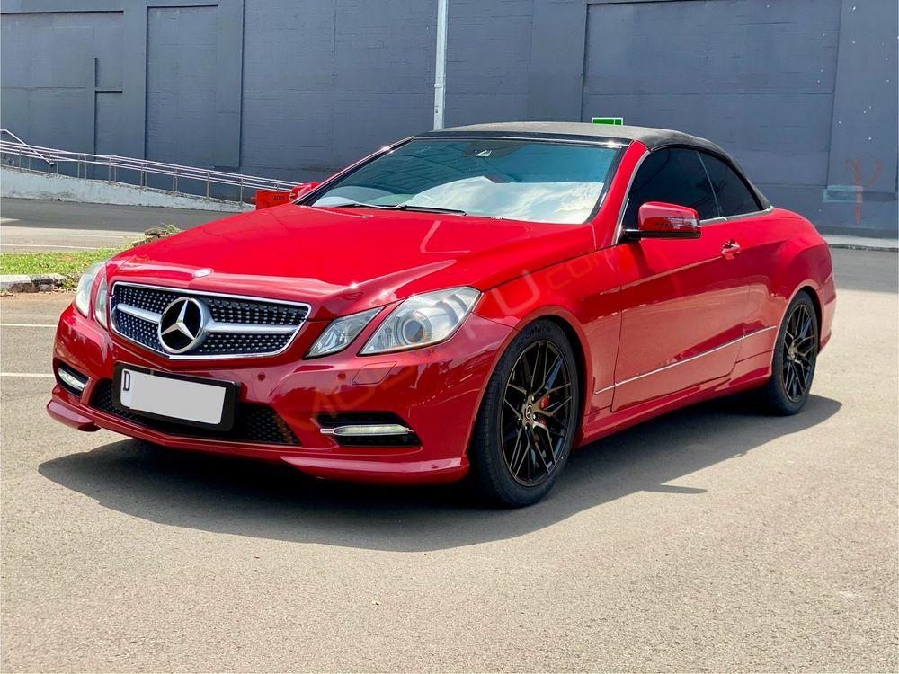 Mobil Mercedes-Benz E-Class 2013