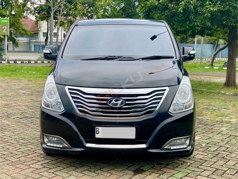 Mobil Hyundai H-1 2015