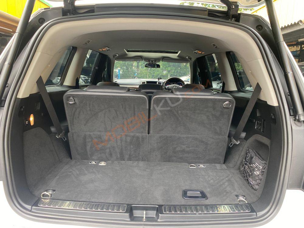 Mobil Mercedes-Benz GL 2016
