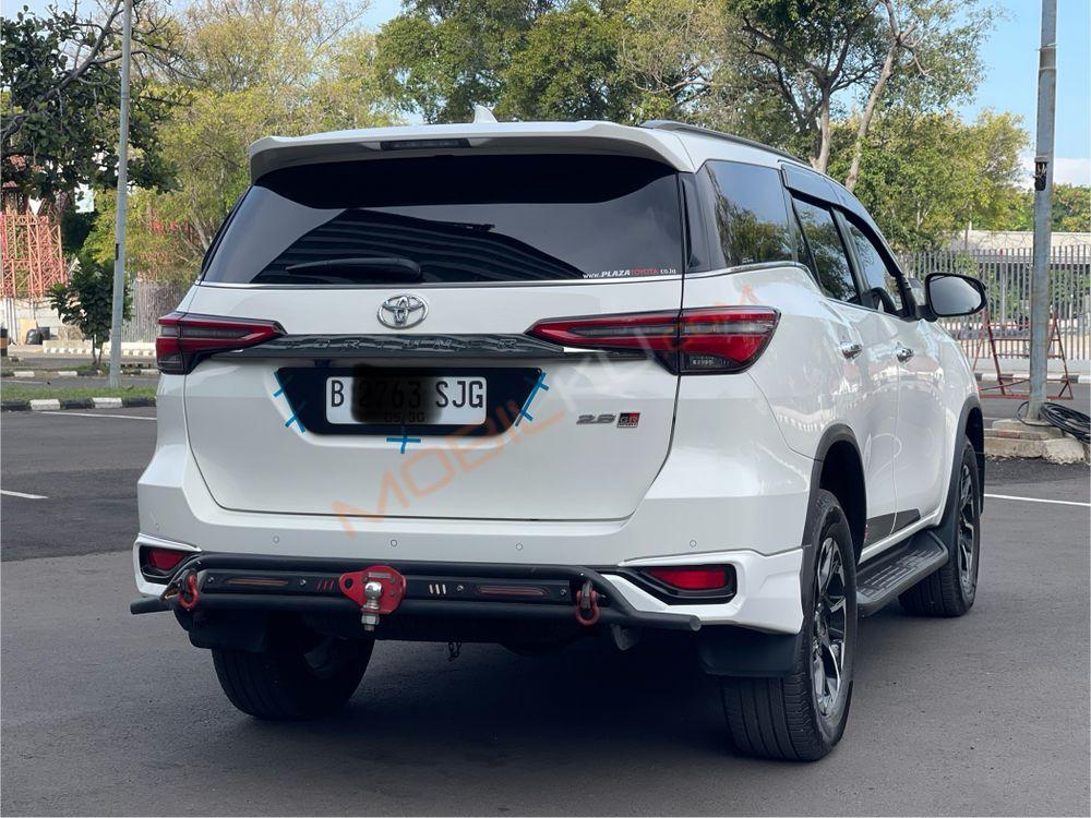 Mobil Toyota Fortuner 2022
