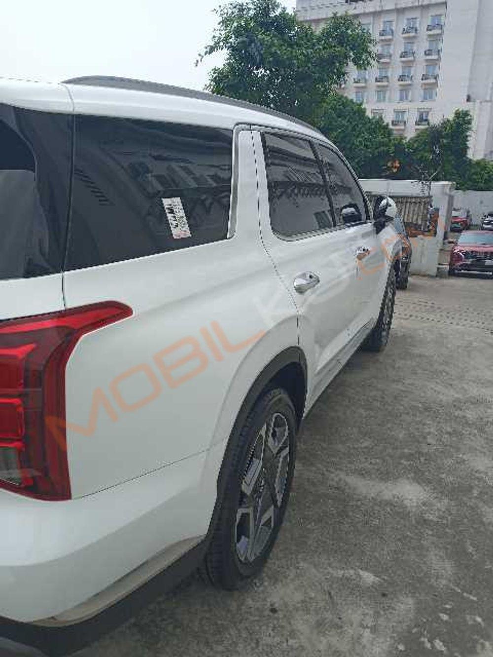 https://mobilku.s3.ap-southeast-3.amazonaws.com/ads/1000/e4e8935f-6c12-44e5-8683-693287380a87.jpg