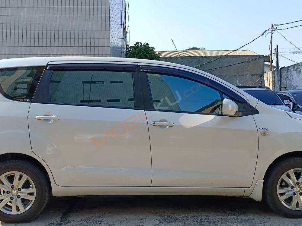 https://mobilku.s3.ap-southeast-3.amazonaws.com/ads/1000/e6042c7c-bfbe-4d8a-ad3b-5cc1875aa411.jpeg