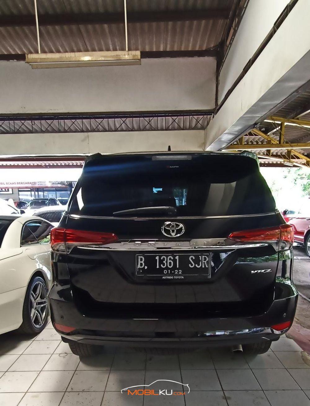 https://mobilku.s3.ap-southeast-3.amazonaws.com/ads/1000/e634c445-e6b7-43b8-8cb4-6fc1a198188d.jpeg