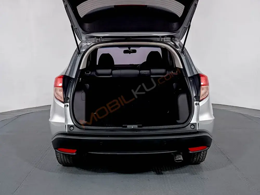 https://mobilku.s3.ap-southeast-3.amazonaws.com/ads/1000/e6a3019a-bbf9-4941-93c4-f7af9c28bc4a.webp
