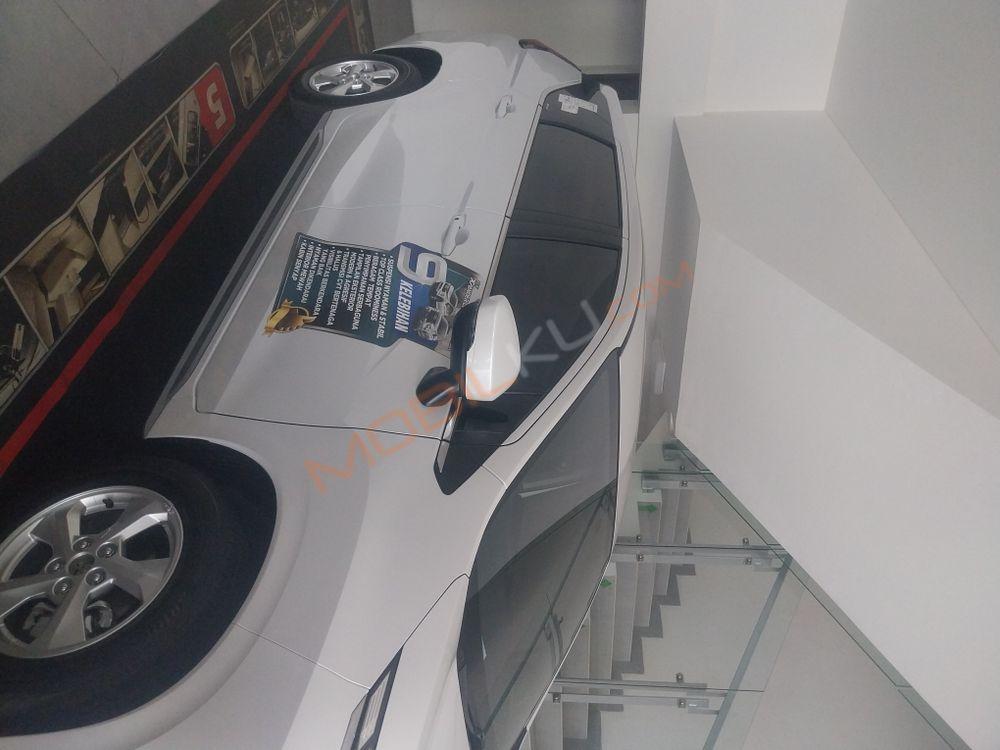 https://mobilku.s3.ap-southeast-3.amazonaws.com/ads/1000/e707e8ef-7775-4e6c-b7ee-092bac7c2f8b.jpeg