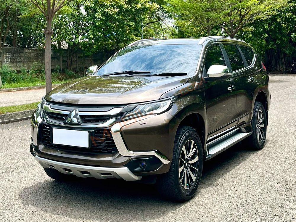 Mobil Mitsubishi Pajero Sport 2016