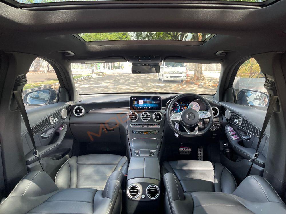 Mobil Mercedes-Benz GLC 2022