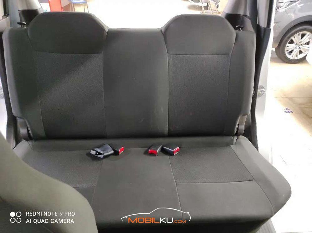 https://mobilku.s3.ap-southeast-3.amazonaws.com/ads/1000/eba0f98a-f11f-4f36-b0a4-c3c60a1412e6.jpeg