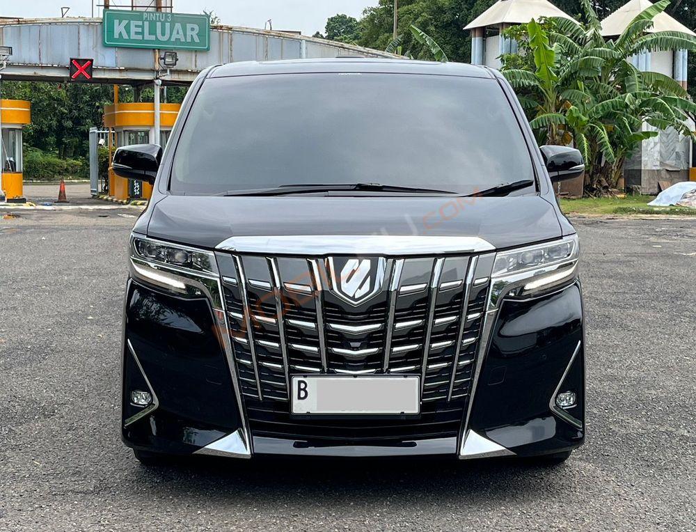 Mobil Toyota Alphard 2019