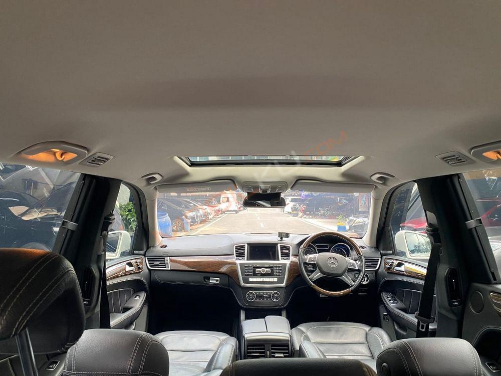 Mobil Mercedes-Benz GL 2016