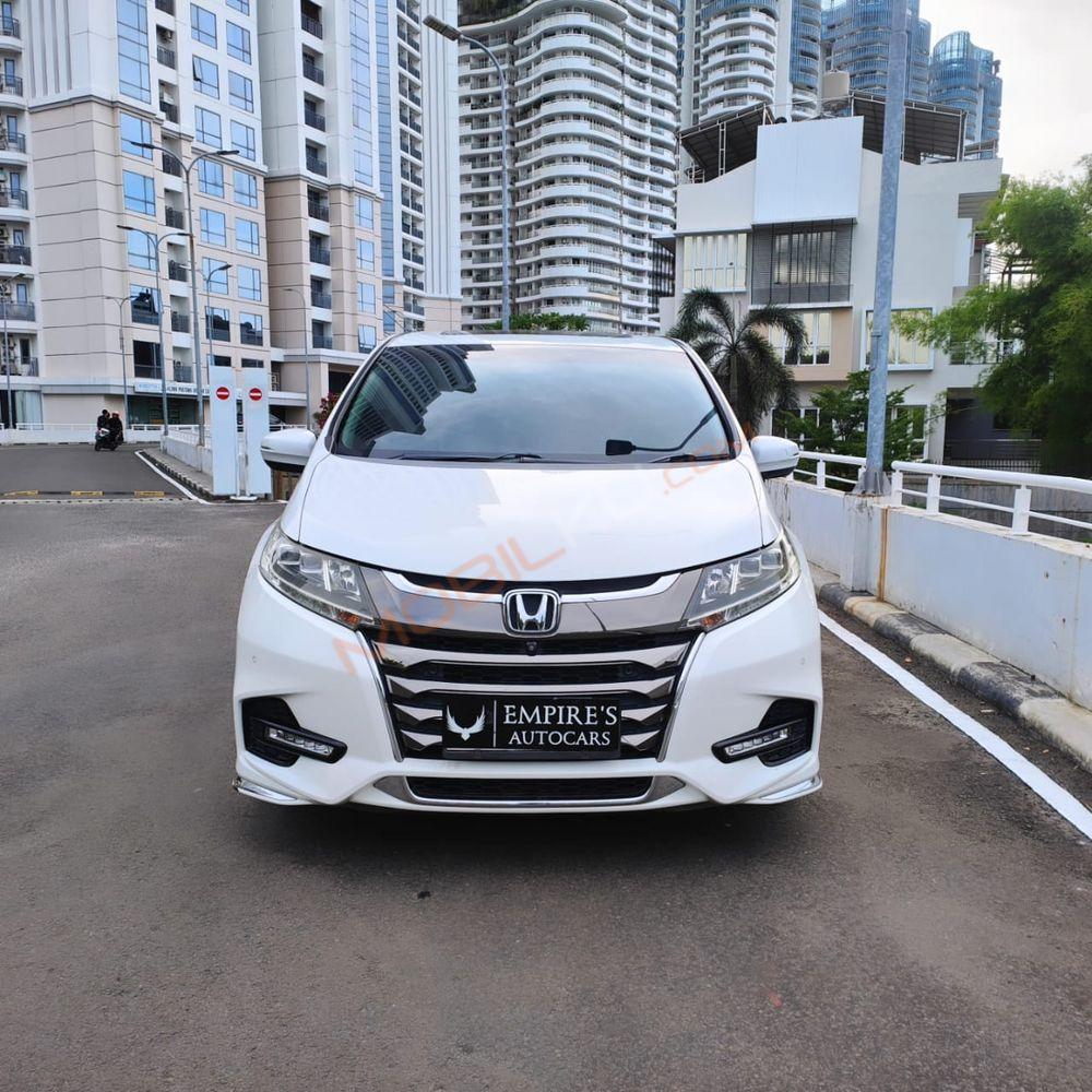 Mobil Honda Odyssey 2019
