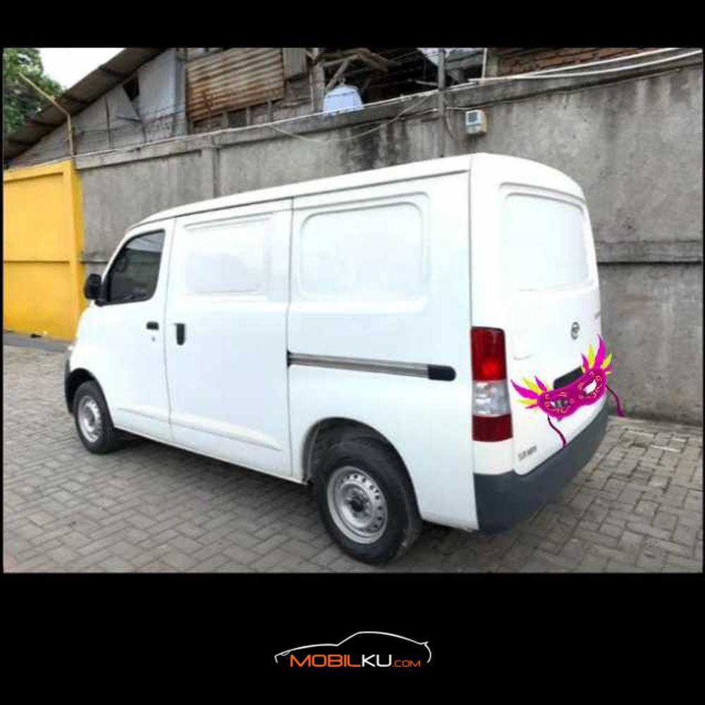 https://mobilku.s3.ap-southeast-3.amazonaws.com/ads/1000/f3cc6c9d-73b5-4b7a-b3c4-3ac7fcfa994a.jpg
