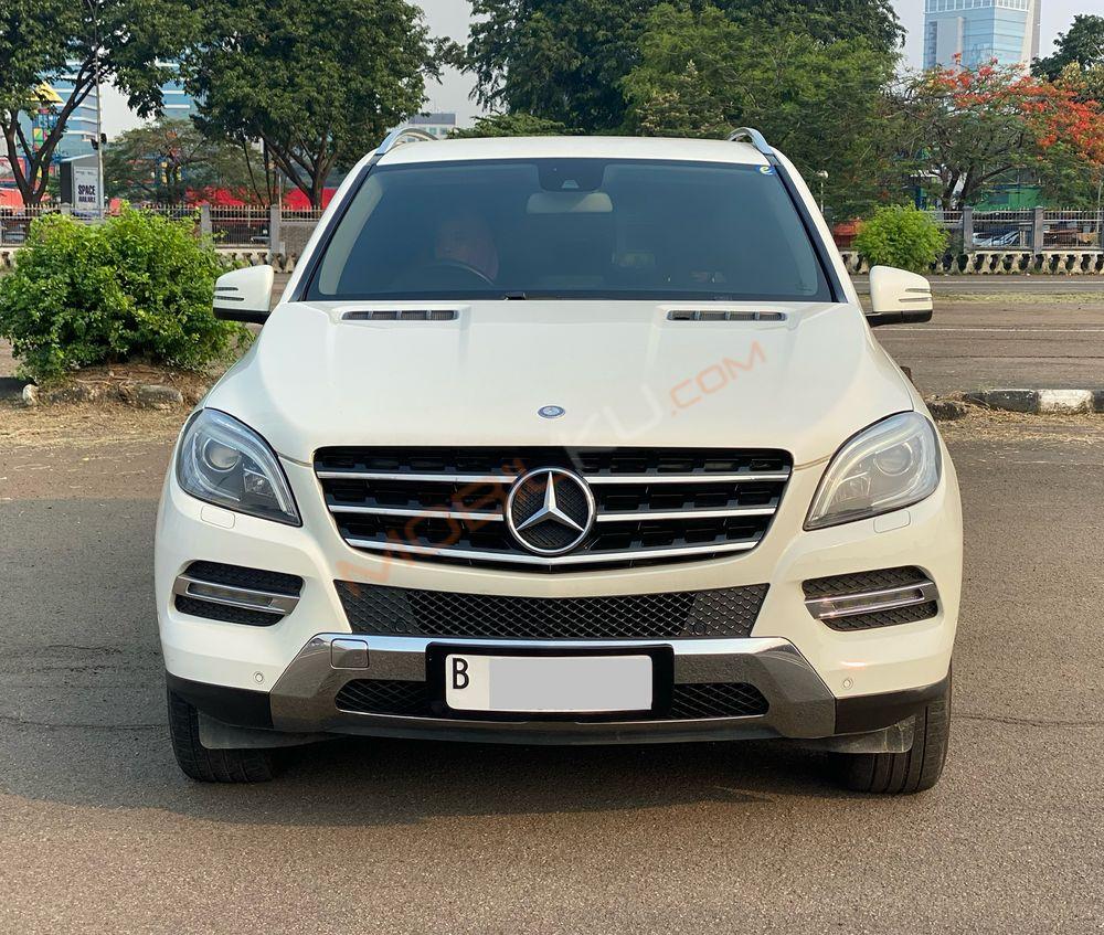 Mobil Mercedes-Benz ML 2013