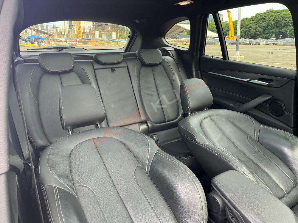 Mobil BMW X1 2019
