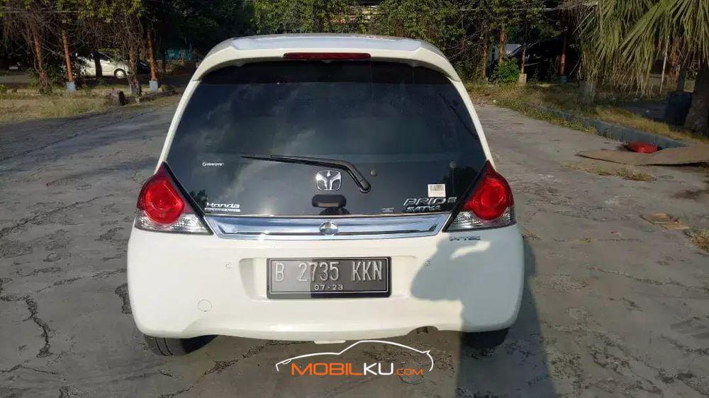 https://mobilku.s3.ap-southeast-3.amazonaws.com/ads/1000/f8279fb2-c7d3-4d4c-bcad-6abcf9c57cd6.jpeg