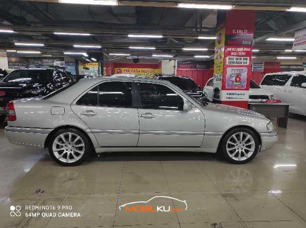 https://mobilku.s3.ap-southeast-3.amazonaws.com/ads/1000/f949d1ae-aaec-4360-9520-09bdc522f74b.jpg
