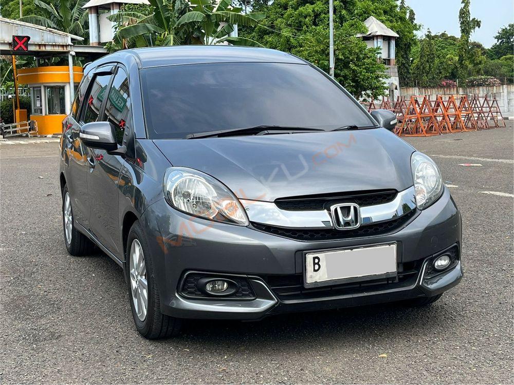 Mobil Honda Mobilio 2014
