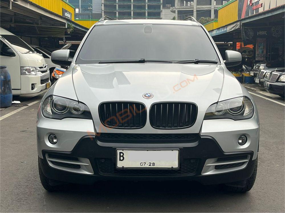 Mobil BMW X5 2008