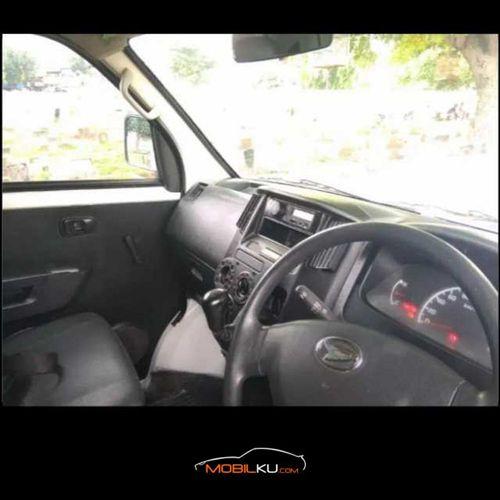 https://mobilku.s3.ap-southeast-3.amazonaws.com/ads/500/c2cdb5eb-2569-4ae0-9e4e-81a01e180077.jpg