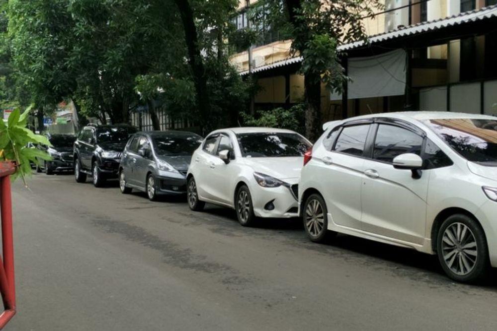 https://mobilku.s3.ap-southeast-3.amazonaws.com/news/1000/06cba379-ca6e-4833-b04a-5ff37555e726.jpeg
