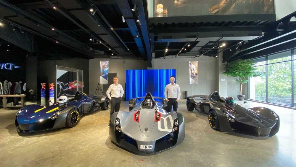 https://mobilku.s3.ap-southeast-3.amazonaws.com/news/1000/0edbe18c-00a3-4d7e-9c1a-b81db9014e1e.jpg
