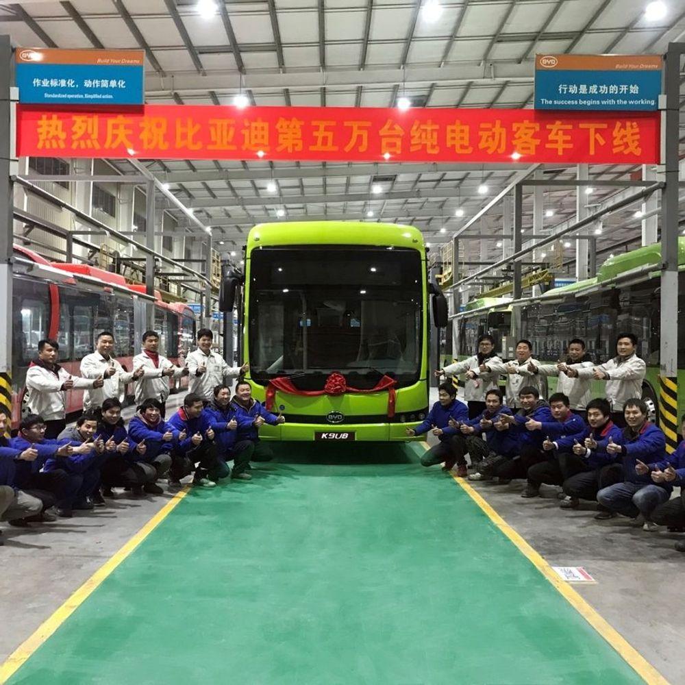 https://mobilku.s3.ap-southeast-3.amazonaws.com/news/1000/2a51c78a-bd67-4a37-b29b-bb4af1713b84.jpeg