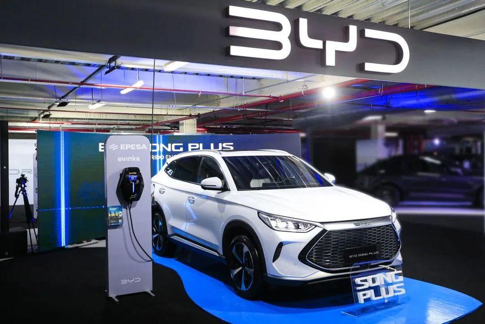 https://mobilku.s3.ap-southeast-3.amazonaws.com/news/1000/2d924019-e869-4af8-940b-f71251b89402.jpeg