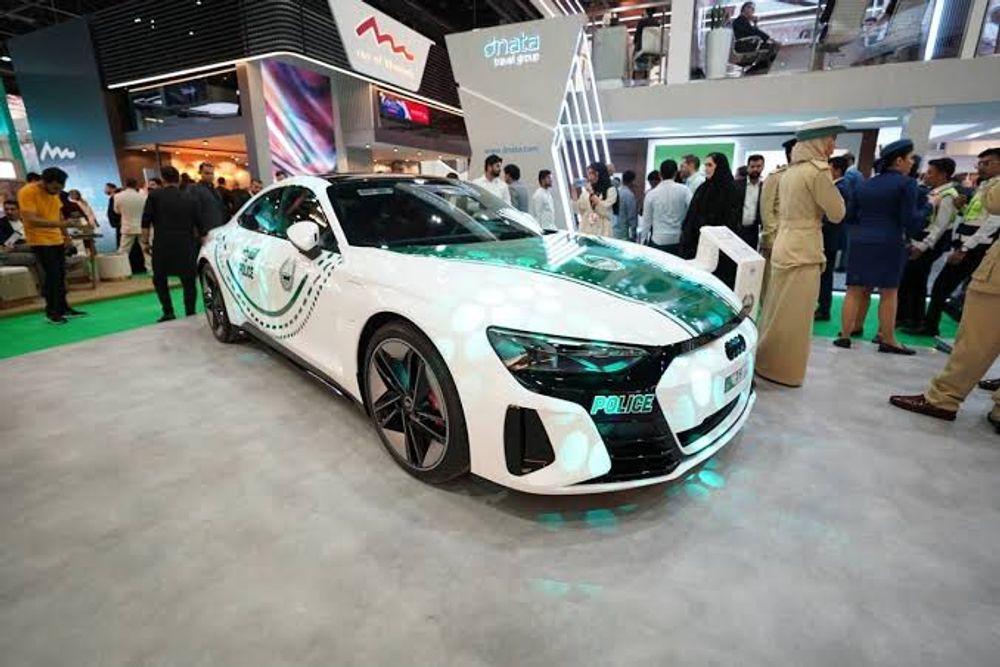 https://mobilku.s3.ap-southeast-3.amazonaws.com/news/1000/2f8220ef-7d8f-41ae-b2dd-070a9b1d68d8.jpeg