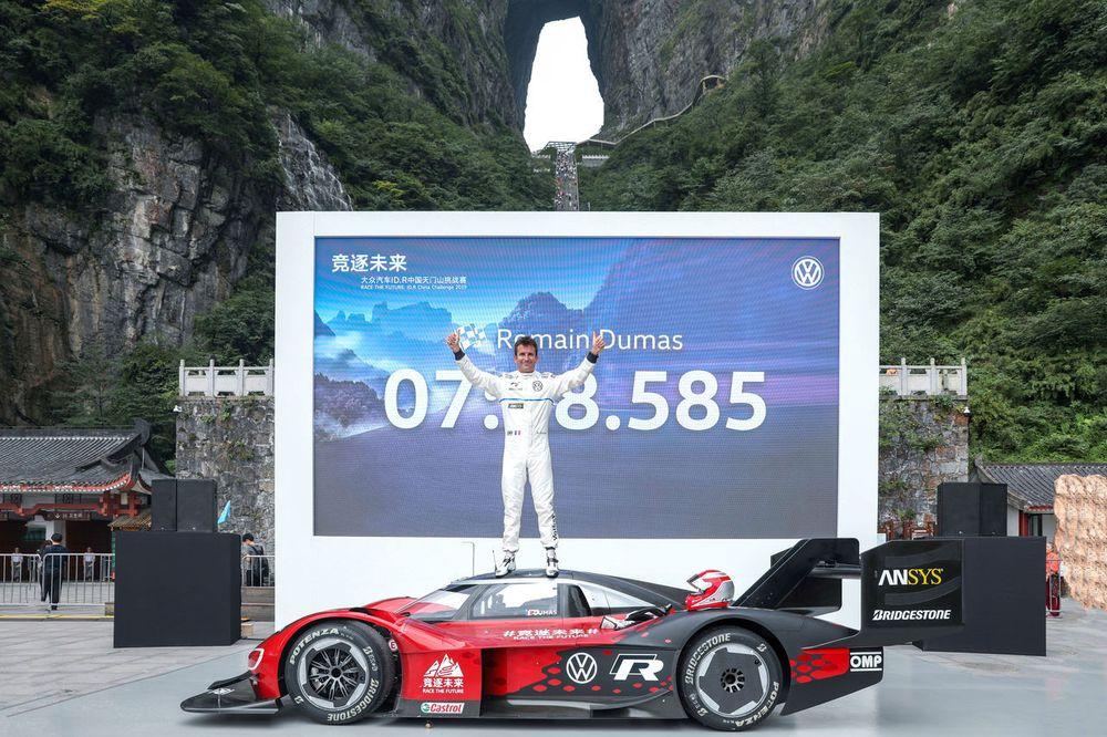 https://mobilku.s3.ap-southeast-3.amazonaws.com/news/1000/33d43589-a408-474b-8ab5-e7774477a291.jpg