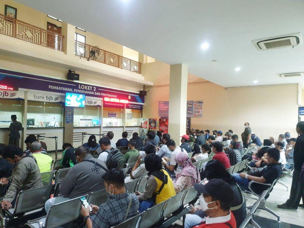 https://mobilku.s3.ap-southeast-3.amazonaws.com/news/1000/3faf4a46-1647-46da-84bb-b30a4d049db1.jpeg