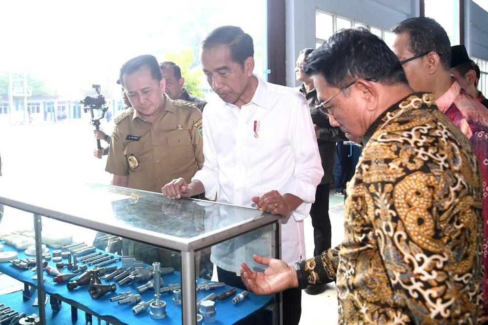 https://mobilku.s3.ap-southeast-3.amazonaws.com/news/1000/457d467a-f101-40a2-ad92-16612394e5bc.jpeg