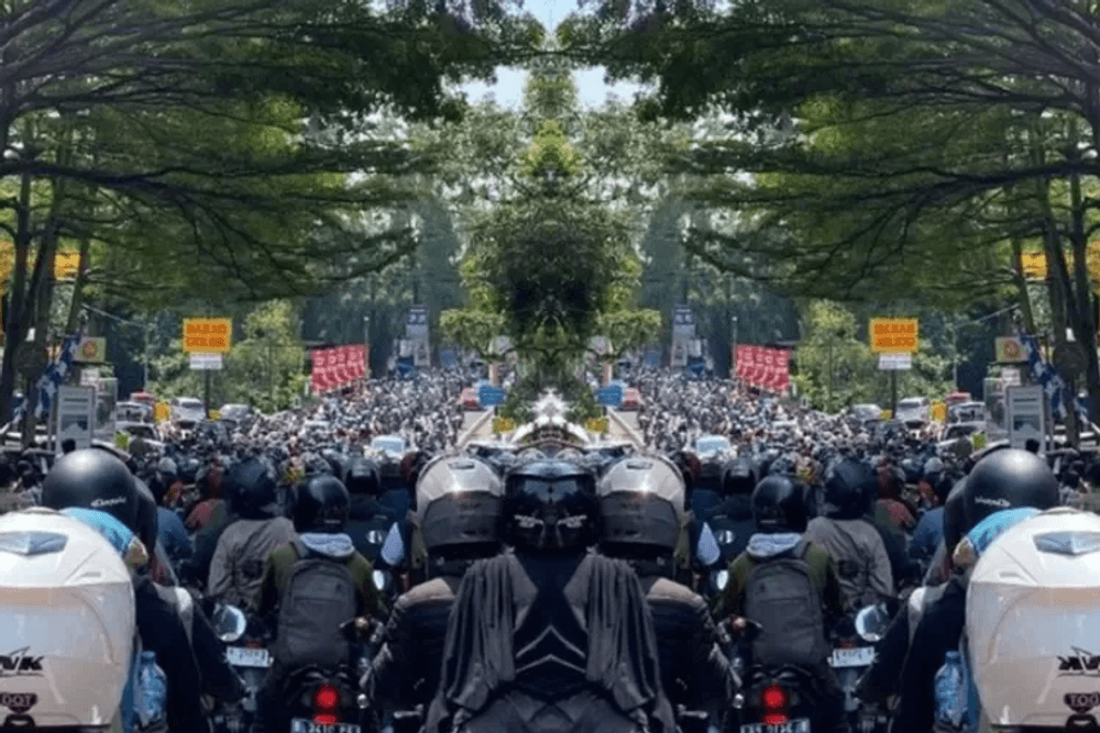 https://mobilku.s3.ap-southeast-3.amazonaws.com/news/1000/457ecf38-92c5-4630-831f-6ba5abc3eda7.png