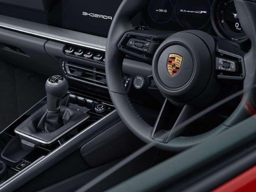 https://mobilku.s3.ap-southeast-3.amazonaws.com/news/1000/4d4fe280-cf82-47c2-a61d-127ea3a79ab4.jpg