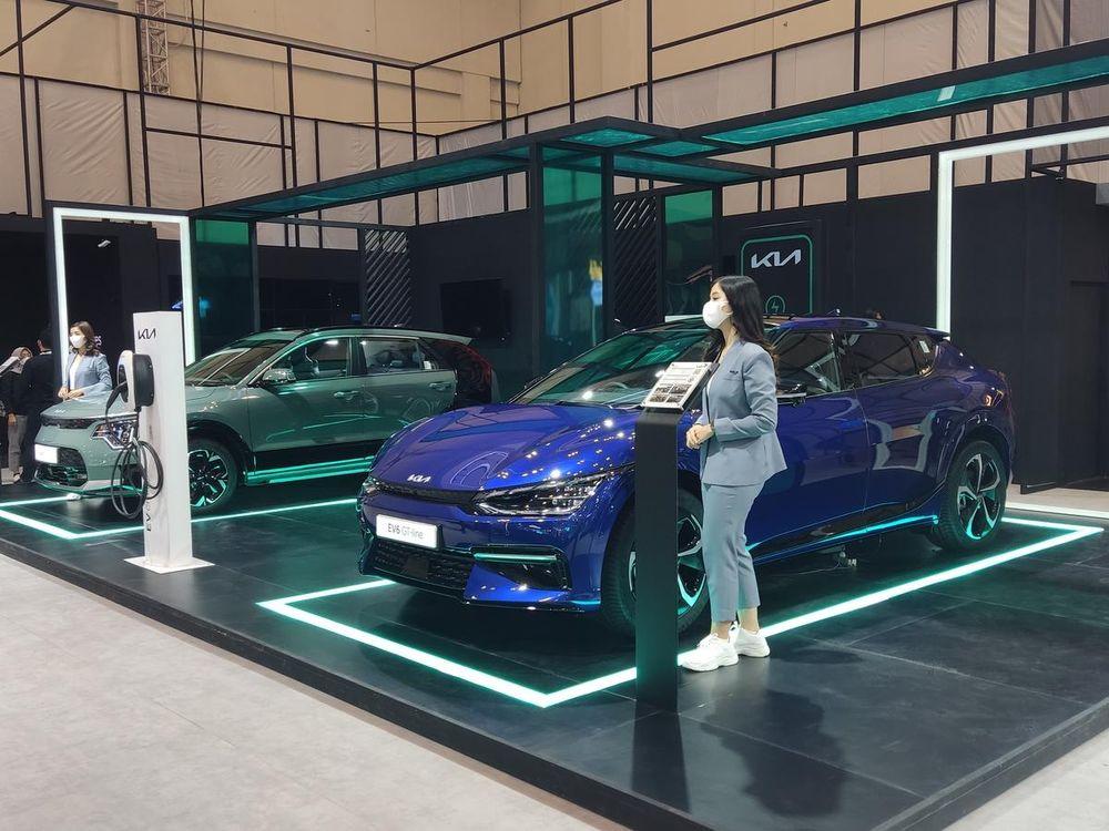 https://mobilku.s3.ap-southeast-3.amazonaws.com/news/1000/7fbcee16-f777-4caa-a72e-1705e41b99ff.jpeg