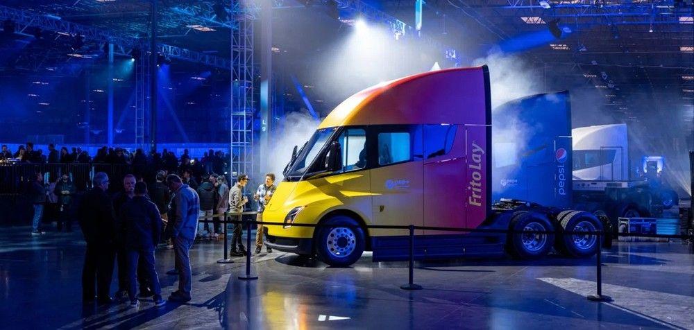 https://mobilku.s3.ap-southeast-3.amazonaws.com/news/1000/7ff9bca7-8d45-41c4-b7cc-1024d21881dc.jpeg