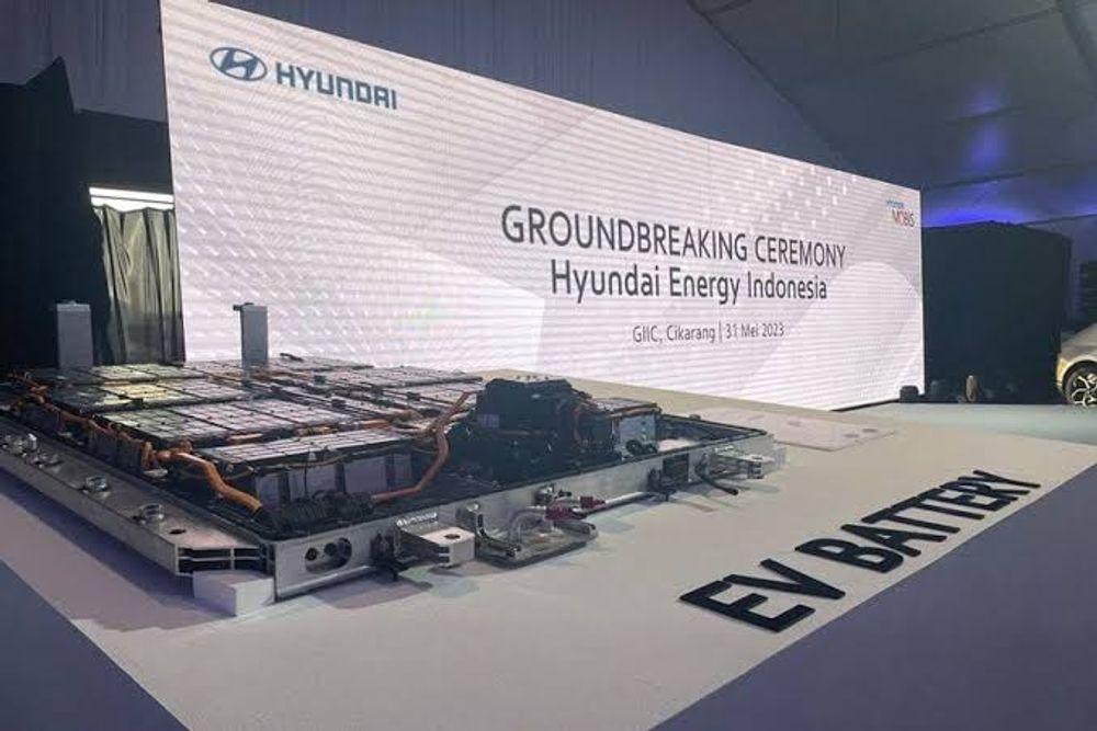 https://mobilku.s3.ap-southeast-3.amazonaws.com/news/1000/81f2d2cf-d1f6-4e8f-86e3-8aa3714ba47d.jpeg