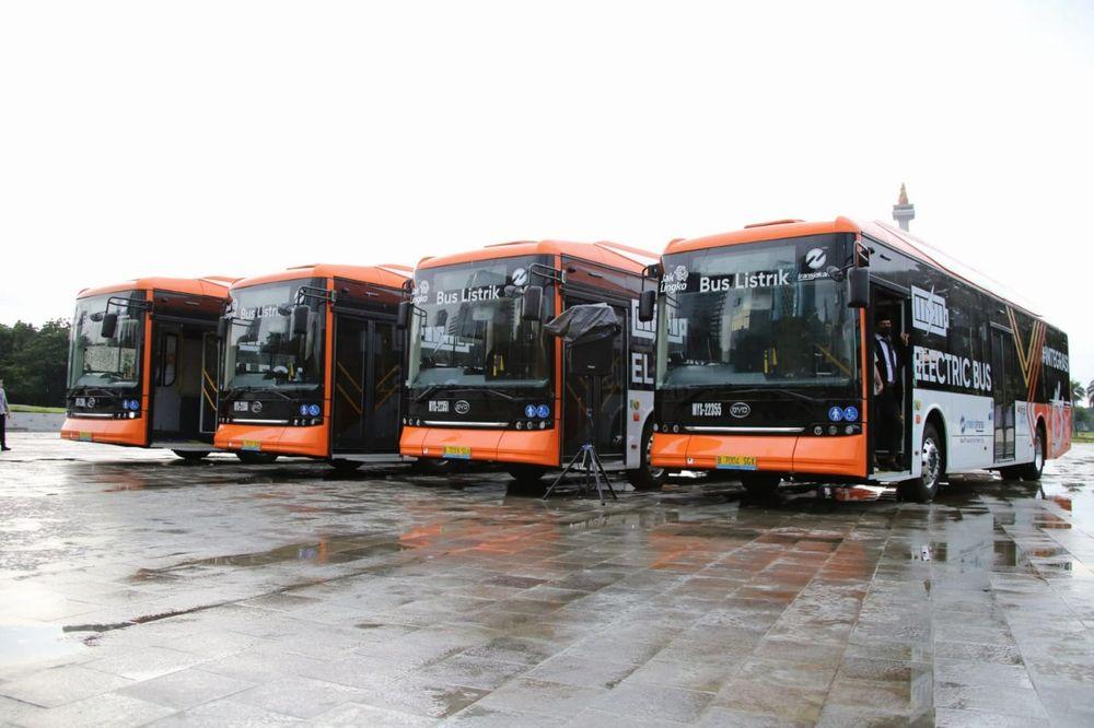 https://mobilku.s3.ap-southeast-3.amazonaws.com/news/1000/8c848ebc-a661-4223-97de-6a54ab77fa5d.jpeg