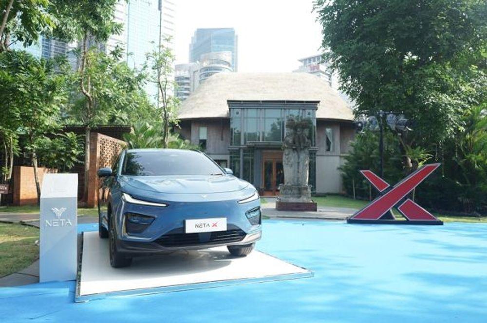 https://mobilku.s3.ap-southeast-3.amazonaws.com/news/1000/8deb54eb-06cb-4b73-b55d-2d52f2e0eabc.jpeg
