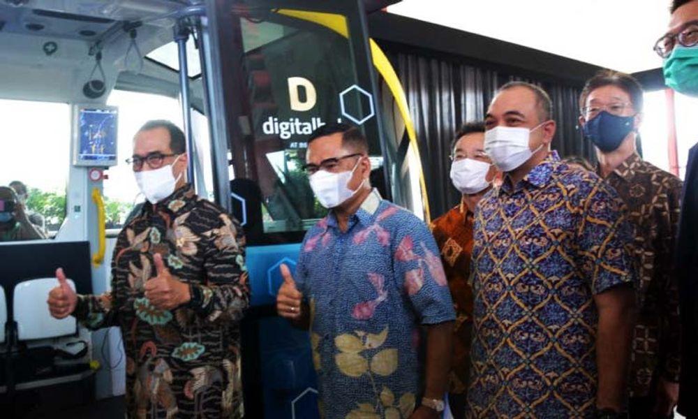 https://mobilku.s3.ap-southeast-3.amazonaws.com/news/1000/9b05ec0f-07d7-4260-ada7-45b672474447.jpg