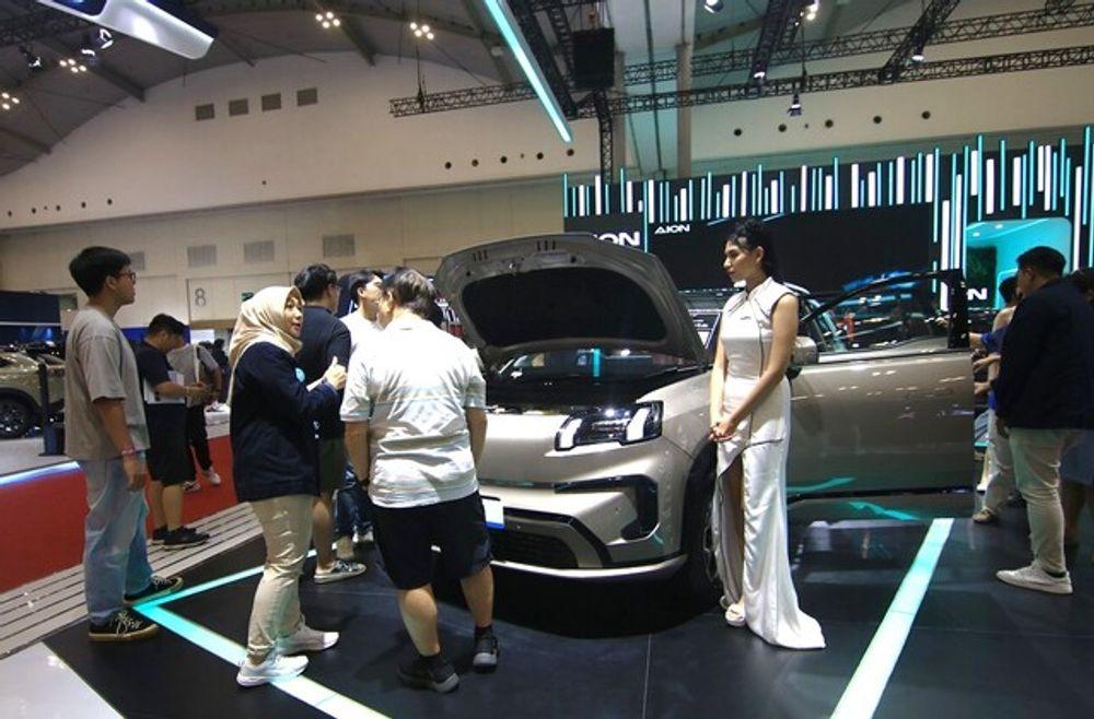 https://mobilku.s3.ap-southeast-3.amazonaws.com/news/1000/9c6e8564-08d6-4a95-8acc-ab0740db0abd.jpeg
