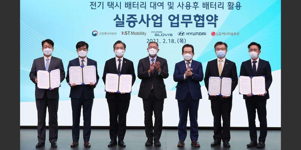 https://mobilku.s3.ap-southeast-3.amazonaws.com/news/1000/a9e7edaf-c15a-464d-b33d-4089373c0af4.jpg