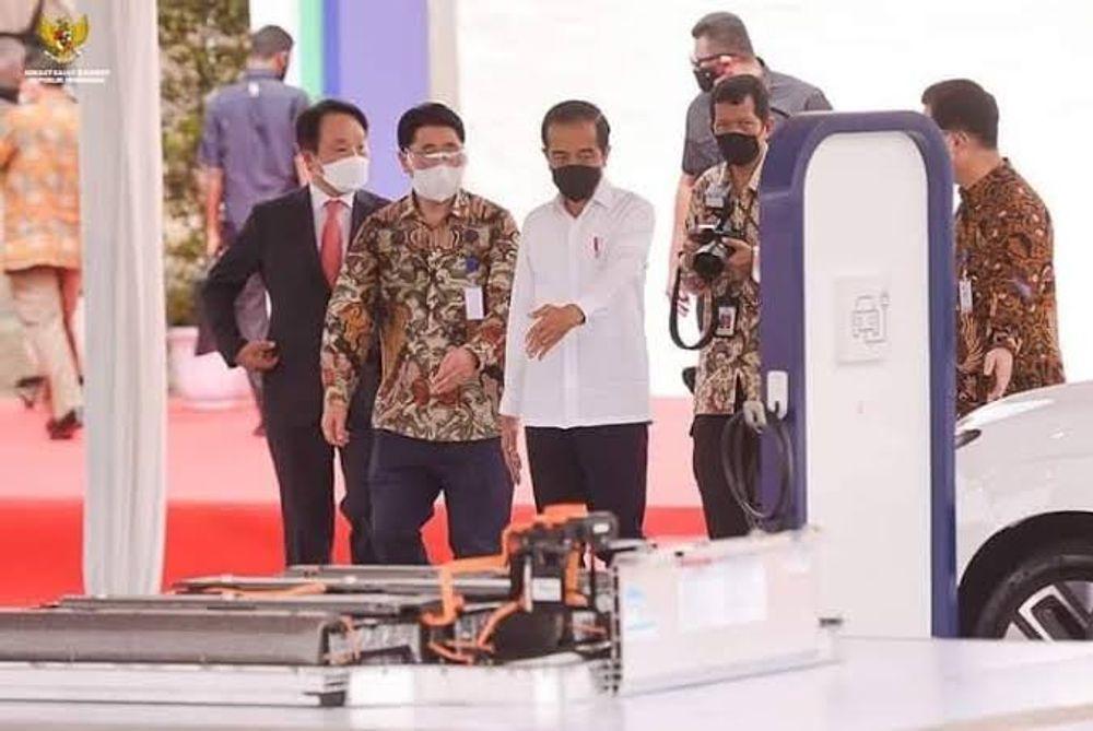 https://mobilku.s3.ap-southeast-3.amazonaws.com/news/1000/b08e033c-c158-47c7-9b9e-ba7646380945.jpeg