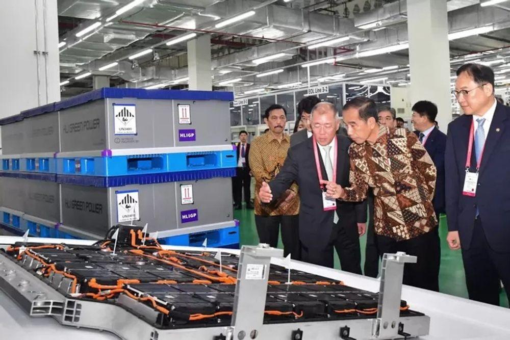 https://mobilku.s3.ap-southeast-3.amazonaws.com/news/1000/b1752aba-2366-485d-aeb1-40ef913e880e.jpeg